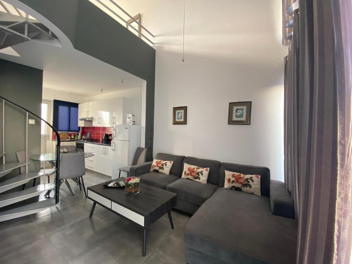 Cosy Apartment In The Heart Of Kato Pafos Exterior foto