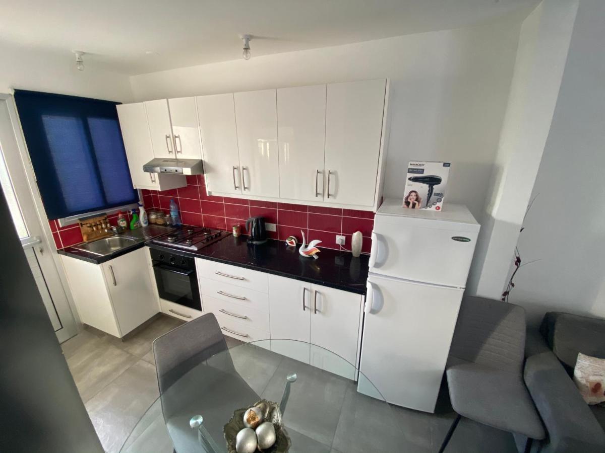 Cosy Apartment In The Heart Of Kato Pafos Exterior foto